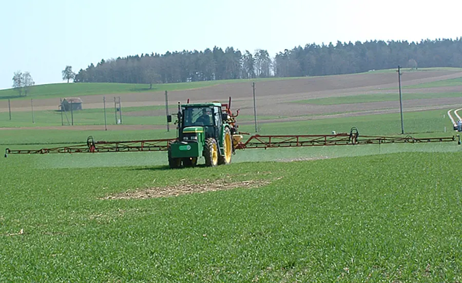 Pesticides in Swiss surface waters surpass environmental quality criteria