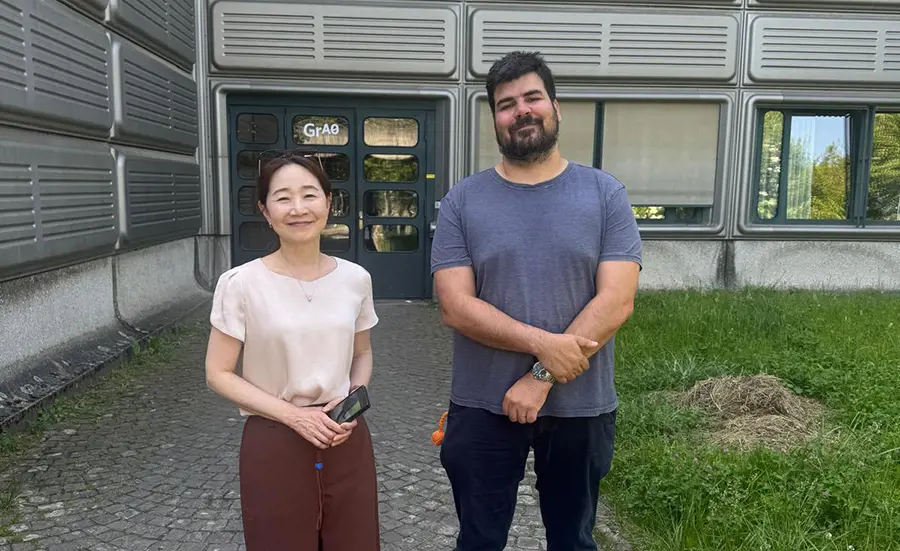Korean scientist visits
